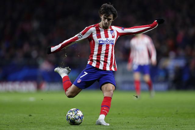 某知名旅行 某知名旅行